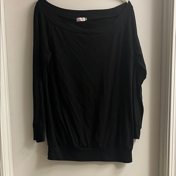 Off The Shoulder Black Women's Top - Picture 1 of 3